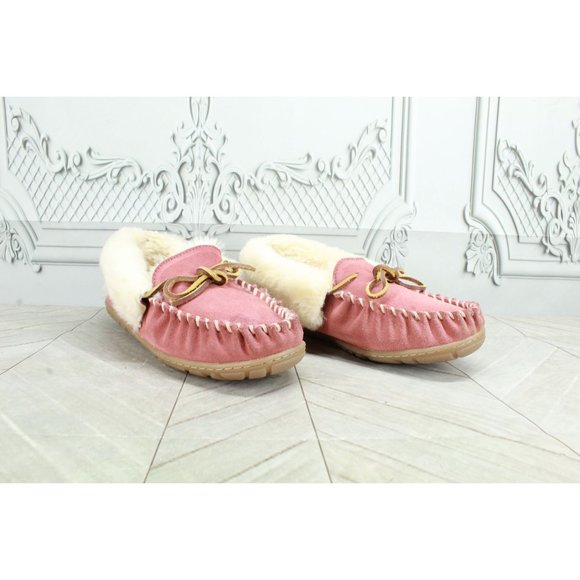LL Bean Women's Pink Suede Wicked Good Shearling Lined Moccasin Slippers 8 M - Picture 3 of 10